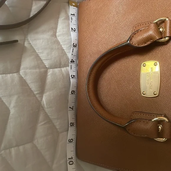 Mk Satchel - Picture 2 of 7